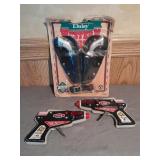 Lion Sparklingpistol & Daisy Toy Guns