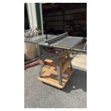 Craftsman 10in table saw w/direct drive, runs