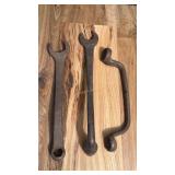 2 Ford Wrenches