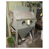 ECONOLINE RA36-1 SANDBLASTING CABINET