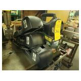 FLASHLIGHTS AND CHARGERS