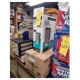 MULTIFOLD PAPER TOWELS & DISPENSER