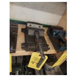 4.5" VISE