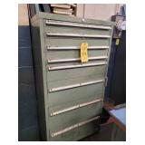 8 DRAWER ROLLER CABINET & CONTENTS
