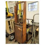 ECONOMY 1500# LIFT CART