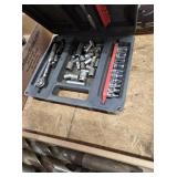 SOCKET SET