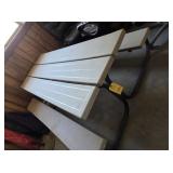 PICNIC TABLE