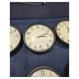 BATTERY OPERATED WALL CLOCK