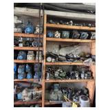 MISC HYDRAULIC PUMPS, BLOCKS, HOSES ETC ON SHELF