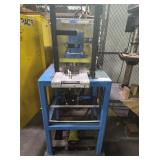 PRESS & STAND