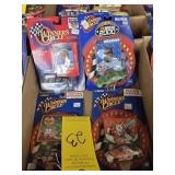 4 WINNERS CIRCLE COLLECTION CARS