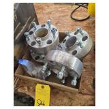 SET OF WHEEL SPACERS & LUG NUTS