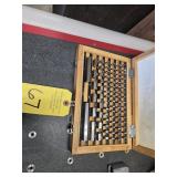 COMPLETE GAGE BLOCK SET, GRADE B