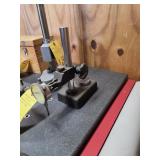 INDICATOR & BASE