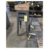 4 METAL STOOLS