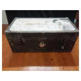 Black & White Footlocker Trunk