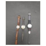 2 Vtg Walt Disney Production Mickey Mouse Watches