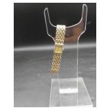 Vtg Ladies Watch Goldtone & Silverton