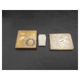 Vtg Ladies Mirrorred Compact, Venezuela Goldtone