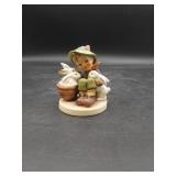 Vtg Hummel "Playmates" Figurine