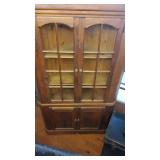 Vtg Wood Corner Cabinet with 2 Glass Doors