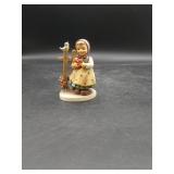 Vtg Hummel "Sweet Greetings" Figurine