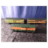 Lionel, Great Northern Box cars, & Tracks