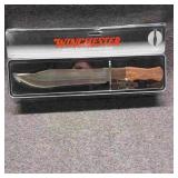 Winchester NIP Bowie Knife Winchester NIP Bowie Knife