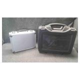 2 Carrying Cases 2 Carrying Cases