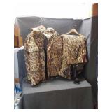 Cabella Hunting BIbs and Jacket Cabella Hunting BIbs and Jacket