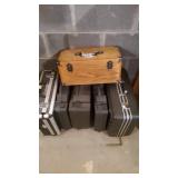 5  Briefcase Style Plastic Carrying Cases & 5  Briefcase Style Plastic Carrying Cases &