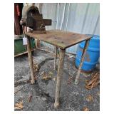 Parker # 7941/2A Bench vise on base.