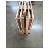 4 TV Trays With Stand.