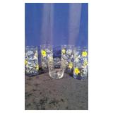 4 Drinking Glass Flower/Bee Design