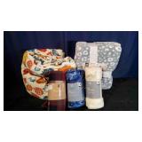 4 NIP Fleece Blankets