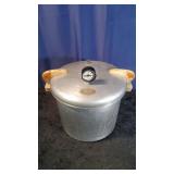 Large Presto Pressure Cooker