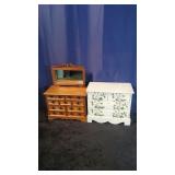 2 Wooden Jewelry Boxes