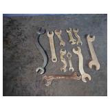 10 Antique Speciality Wrenches