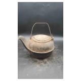 Cast Iron Kettle with Handle