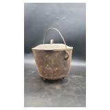 Cast Iron Dutch Oven/Footed