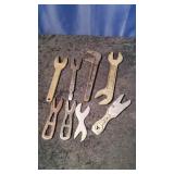 8 Speciality Wrenches