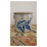 Evans R Jones Pittston PA. 3 Gallon Stoneware Pot.