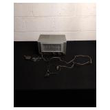 The Hallicrafters S-38D Shortwave