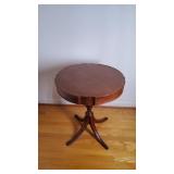 Vtg Duncan Phyfe-Style Round Drum Table with