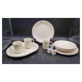 16 Pieces of Corning and Corelle Ware
