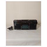 Magnavox D8060 Radio Cassette Recorder