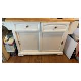 Rolling cart w cutting board