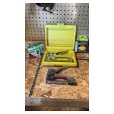 (2) Arrow Staple Gun (1)W/ Case