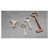 Large Skelton Key, Clock Key, & 2 Smaller