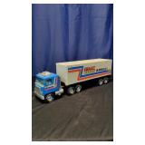 Nylint GMS Astri 18-Wheeler/Truck & Trailer